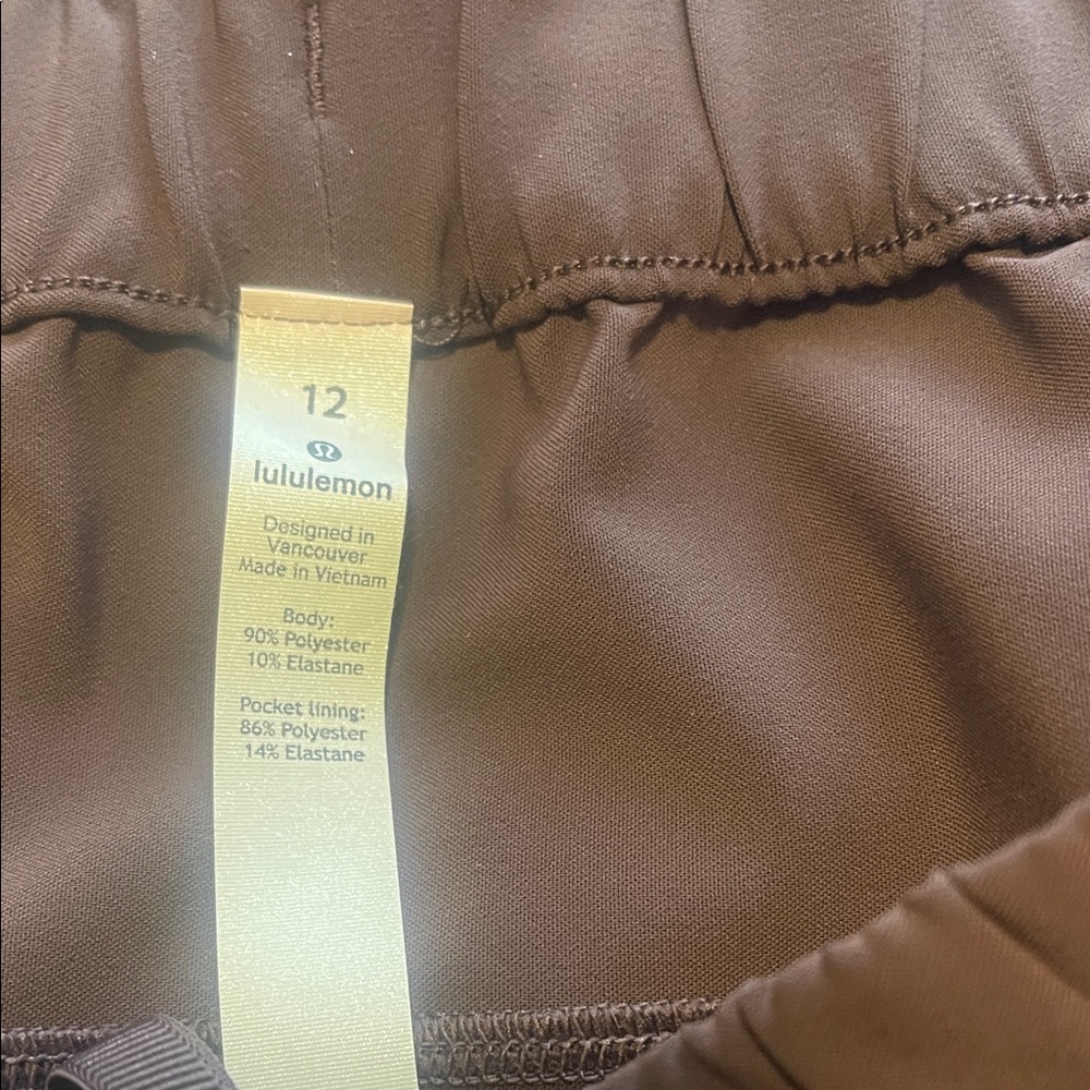 Lululemon On The Fly Skirt - Picture 4 of 9